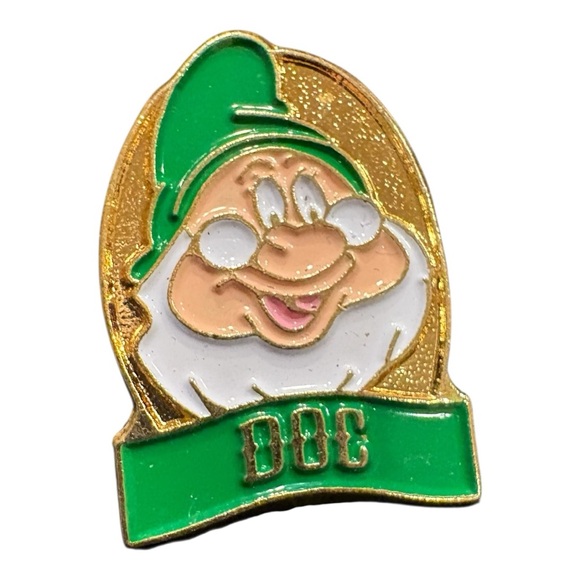 Disney VTG Snow White & Seven Dwarfs Full Pin Set Taiwan Enamel 8-Piece J12 - Picture 7 of 12